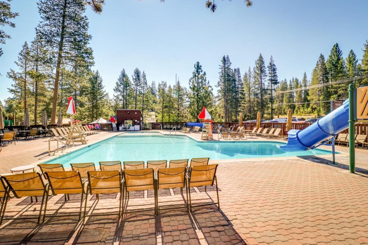 Tastefully-Updated, Classic Tahoe Family Home Truckee Exteriör bild